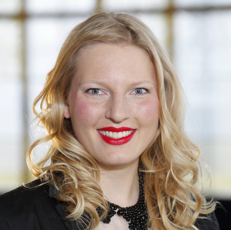 DEUTSCHE OPER BERLIN – DIE FLEDERMAUS